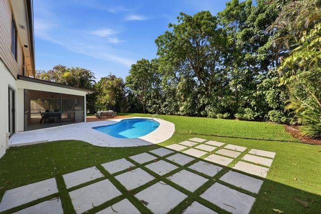 342 N Fairway N, Tequesta, FL 33469