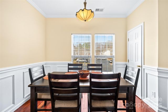 10842 Garden Oaks Lane, Charlotte, NC 28273