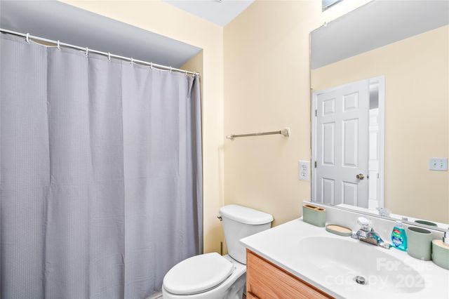 10842 Garden Oaks Lane, Charlotte, NC 28273