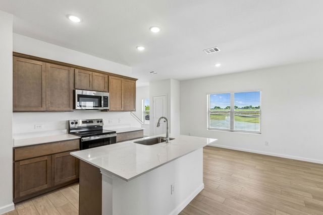 852 Hillcrest Boulevard, Princeton, TX 75407