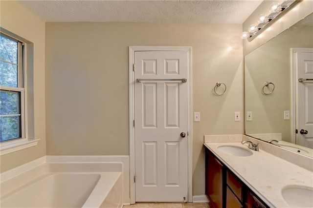 840 Melrose Park Place, Lawrenceville, GA 30044