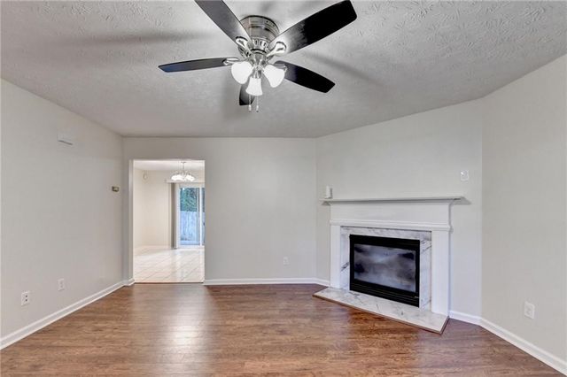 840 Melrose Park Place, Lawrenceville, GA 30044