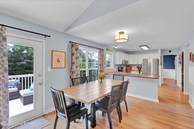 11115 Oak Bend Ct, Louisville, KY 40241