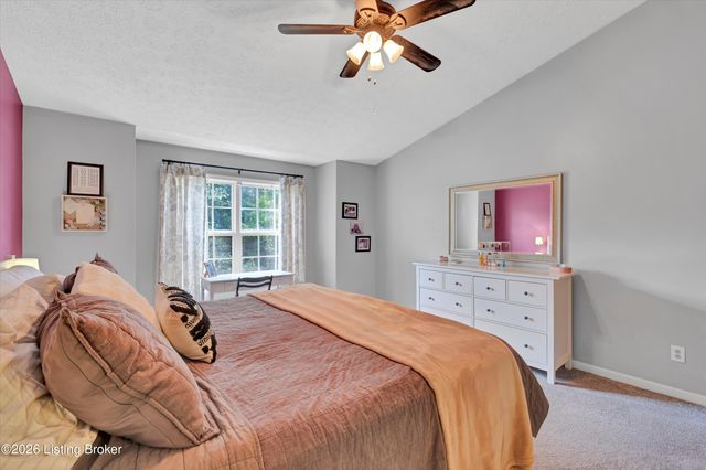 11115 Oak Bend Ct, Louisville, KY 40241
