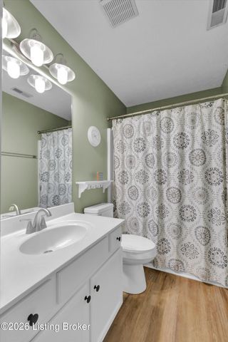 11115 Oak Bend Ct, Louisville, KY 40241