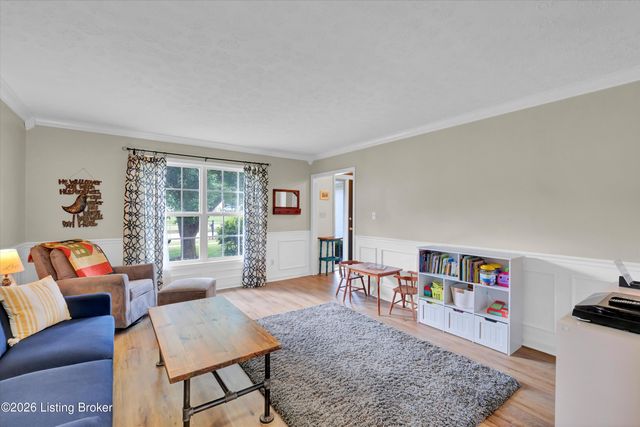 11115 Oak Bend Ct, Louisville, KY 40241