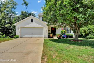 11115 Oak Bend Ct, Louisville, KY 40241