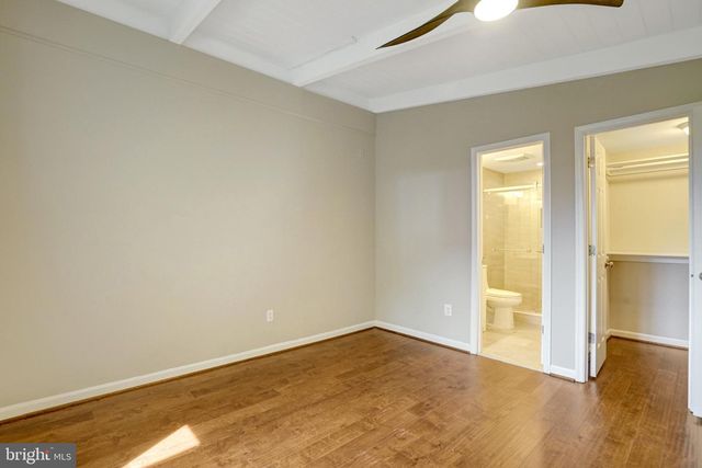 7113 CAROL LN, Falls Church, VA 22042