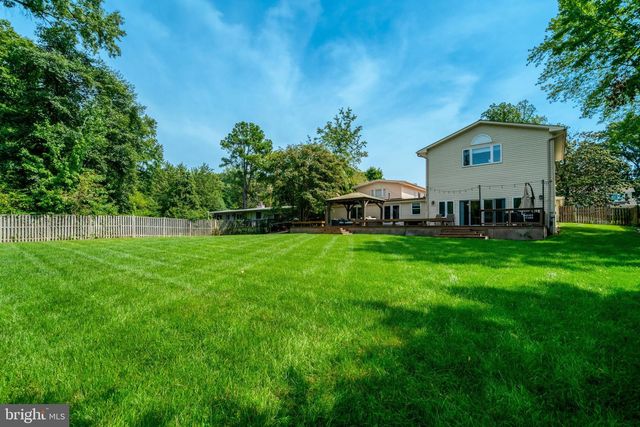 7113 CAROL LN, Falls Church, VA 22042