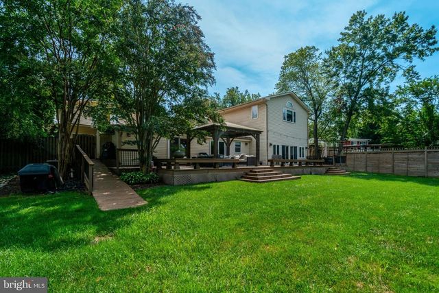 7113 CAROL LN, Falls Church, VA 22042