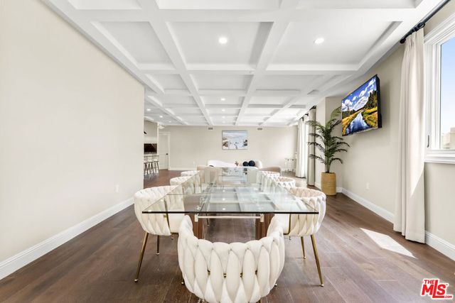 1825 Pandora Avenue PH 404, Los Angeles, CA 90025