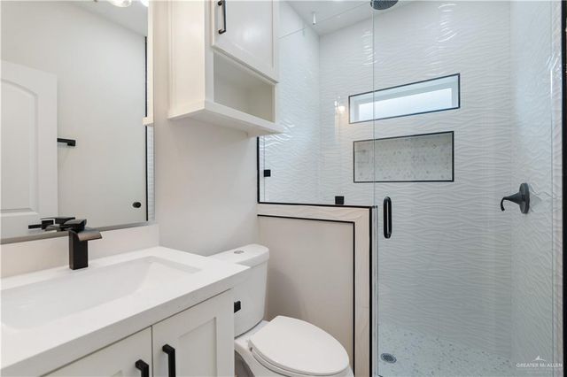 431 Serg Loop, Alamo, TX 78516