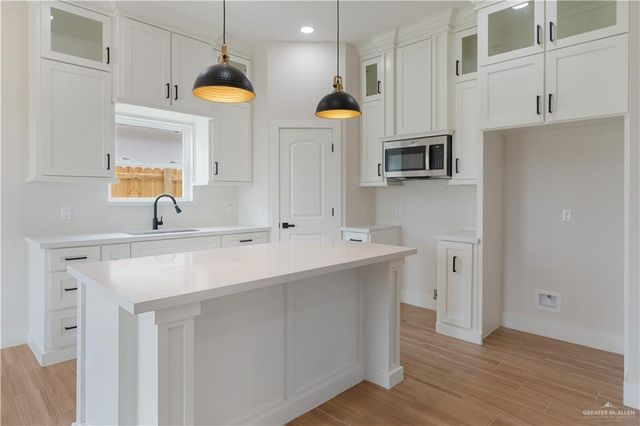 431 Serg Loop, Alamo, TX 78516