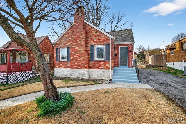 520 Ruthland Drive, St Louis, MO 63125