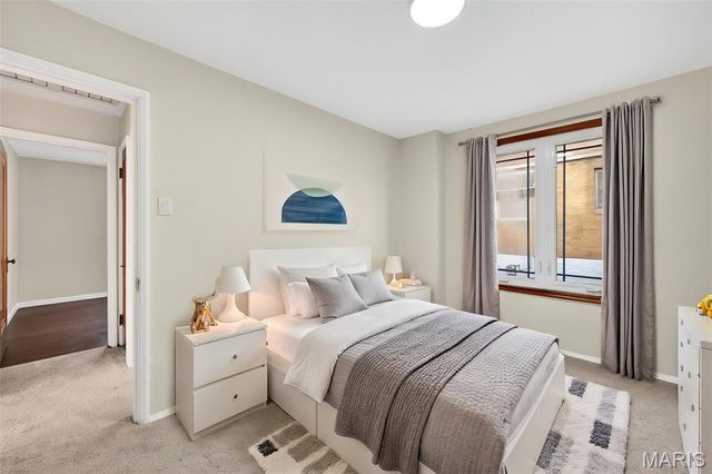 520 Ruthland Drive, St Louis, MO 63125