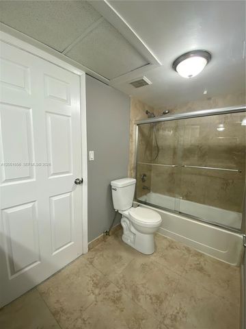 2820 N Oakland Forest Dr 307, Oakland Park, FL 33309