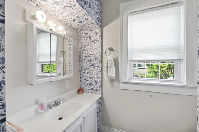 702 E Franklin Street 702 E Franklin Street, Troy, OH 45373