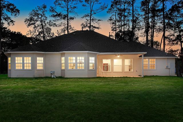 914 Box Elder Drive, Magnolia, TX 77354