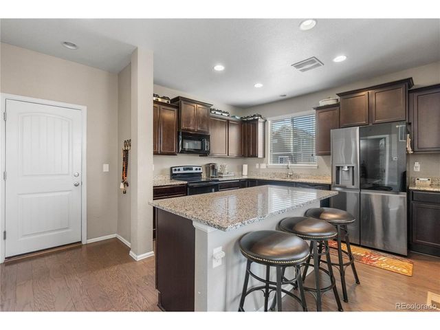 6271 N Genoa St, Aurora, CO 80019