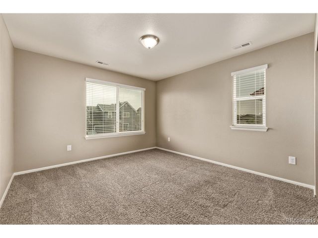 6271 N Genoa St, Aurora, CO 80019