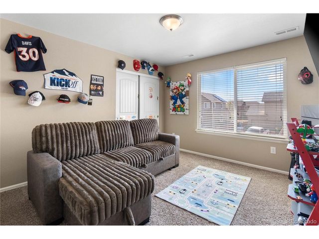 6271 N Genoa St, Aurora, CO 80019