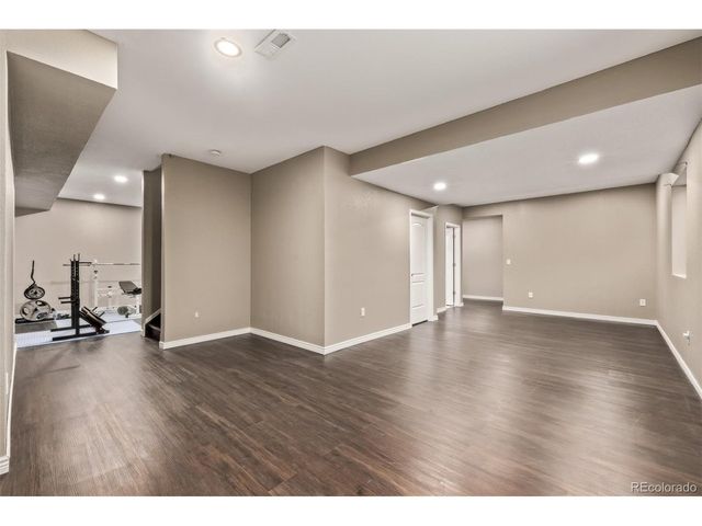 6271 N Genoa St, Aurora, CO 80019