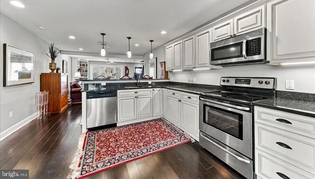 6948 MANTI ST, Philadelphia, PA 19128