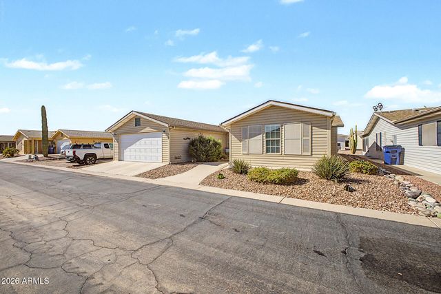 3301 S GOLDFIELD Road 2064, Apache Junction, AZ 85119