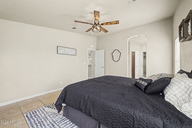 3301 S GOLDFIELD Road 2064, Apache Junction, AZ 85119