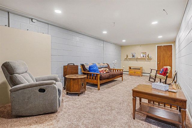 5346 E H Avenue, Kalamazoo, MI 49048