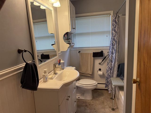 5346 E H Avenue, Kalamazoo, MI 49048