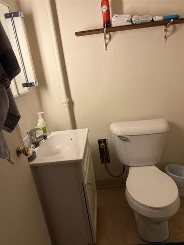 5346 E H Avenue, Kalamazoo, MI 49048