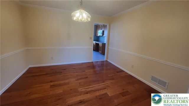 1081 Barnside Road, Lower Macungie Twp, PA 18103