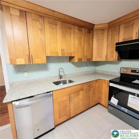 1081 Barnside Road, Lower Macungie Twp, PA 18103