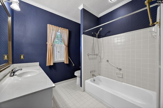 201 Ashley Oaks Drive, Lexington, SC 29072