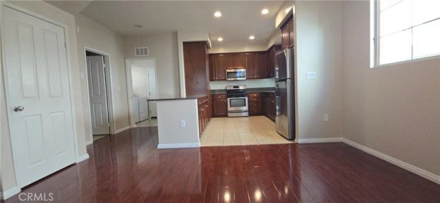 425 Merced Court, Corona, CA 92878