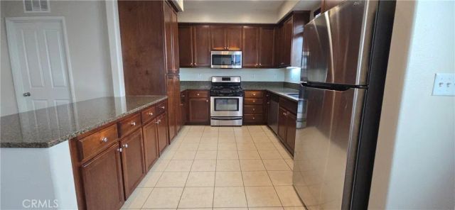 425 Merced Court, Corona, CA 92878