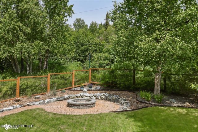 5345 Riverton Avenue, Anchorage, AK 99516