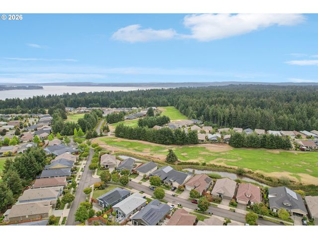 8427 Ne Orcas Loop, Olympia, WA 98516