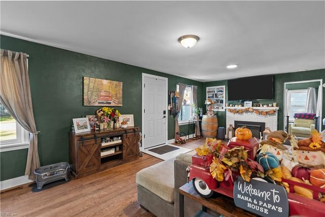 521 Lee ST, Hampton, VA 23669