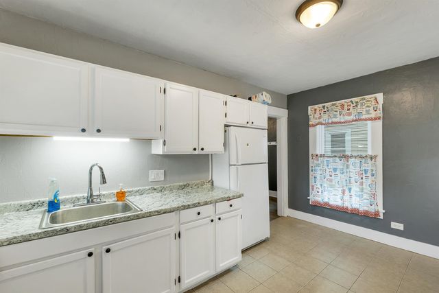 102 Franklin Street, Franklin, NH 03235