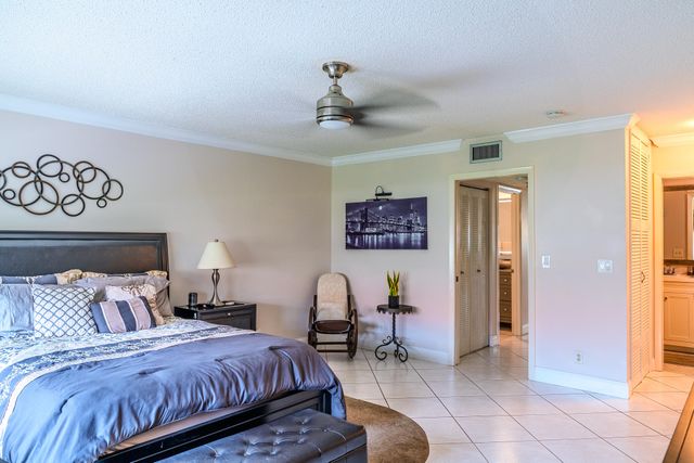 4675 NW 3rd Court C, Delray Beach, FL 33445