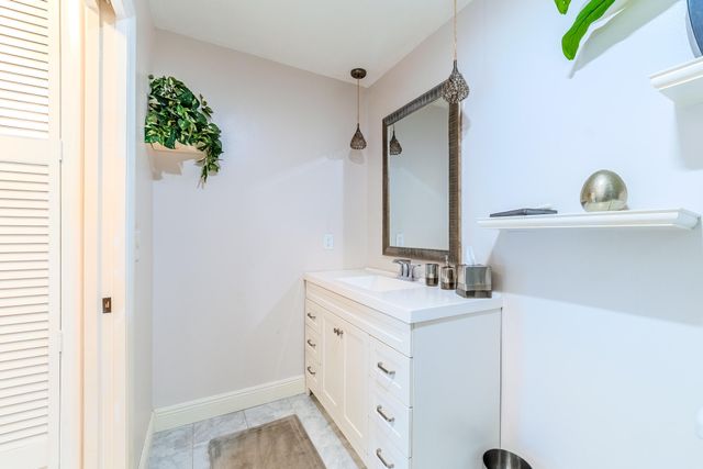 4675 NW 3rd Court C, Delray Beach, FL 33445