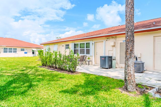 4675 NW 3rd Court C, Delray Beach, FL 33445