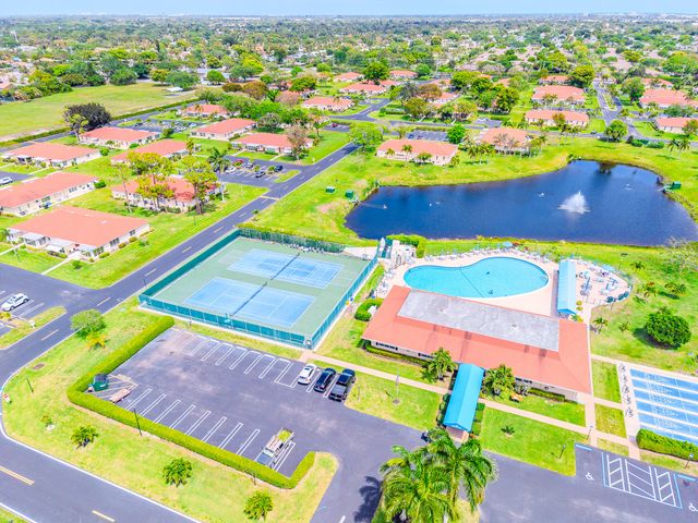 4675 NW 3rd Court C, Delray Beach, FL 33445