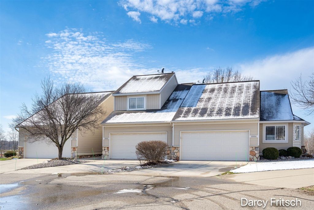 2980 Stoney Creek Court 79, Hudsonville, MI 49426