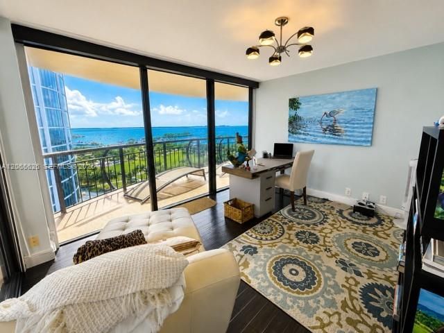 2843 S Bayshore Drive P4-F, Miami, FL 33133