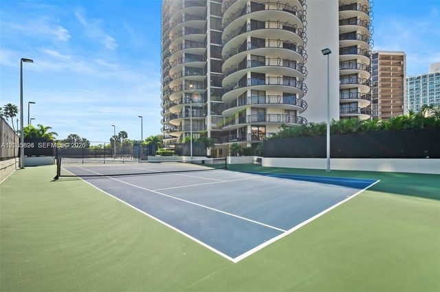 2843 S Bayshore Drive P4-F, Miami, FL 33133