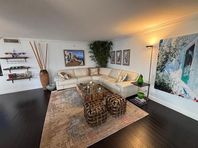 2843 S Bayshore Drive P4-F, Miami, FL 33133