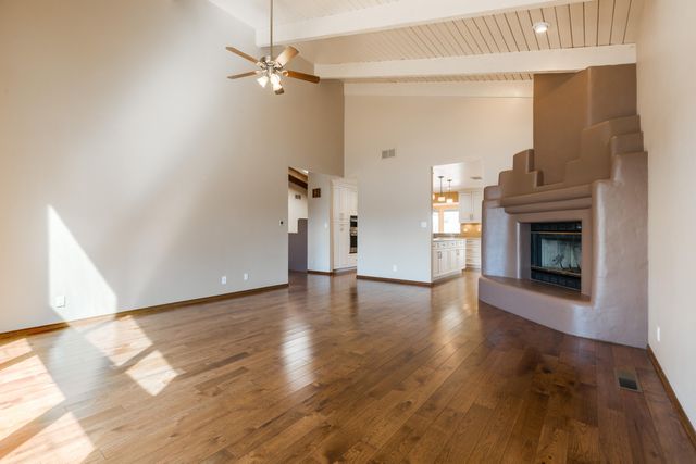 14325 Skyline Road NE, Albuquerque, NM 87123